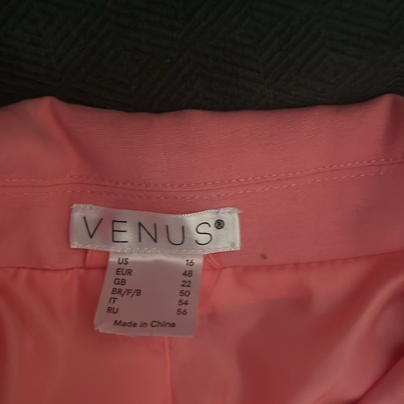 Pink Venus cropped blazer, size 16, EUC, PTP 22 - Picture 3 of 6
